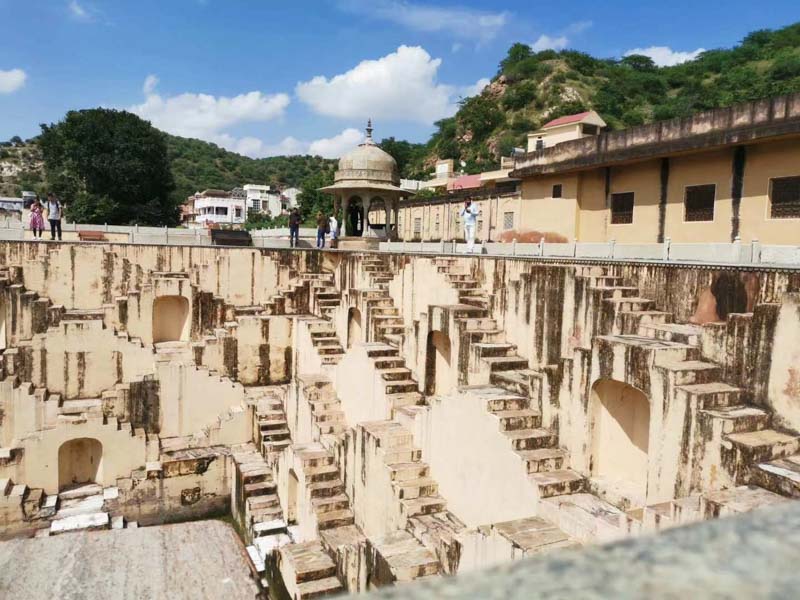 貨幣糾紛中合同履行的地點如何確定？深圳知名合同律師來回答