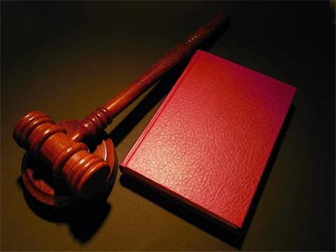 合同約定“發生糾紛或仲裁或訴訟”的，如何確定該條款的效力